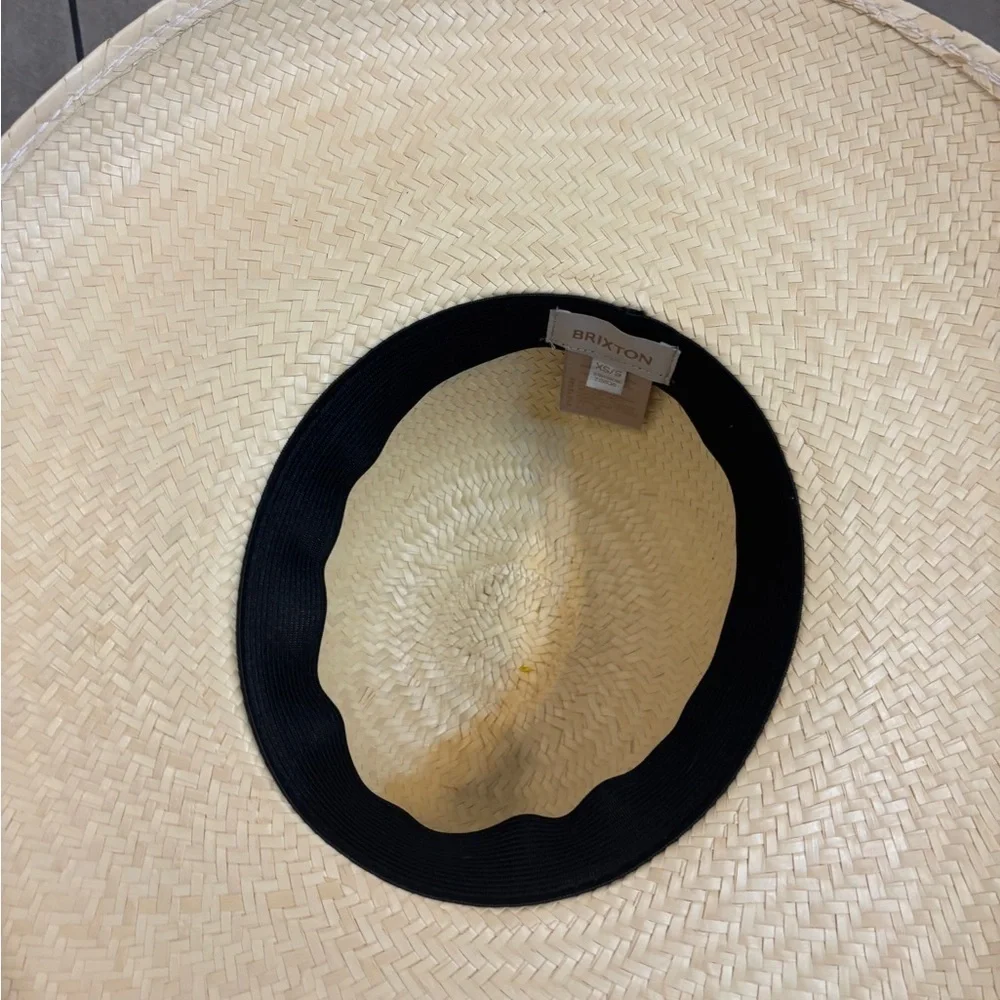 Brixton straw hat never worn made in Mexico xs/s